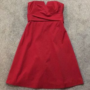 NWOT Donna Rocco Cranberry Strapless Dress